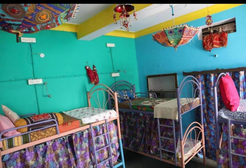 House Of Touristers Hotel Jaipur Ngoại thất bức ảnh